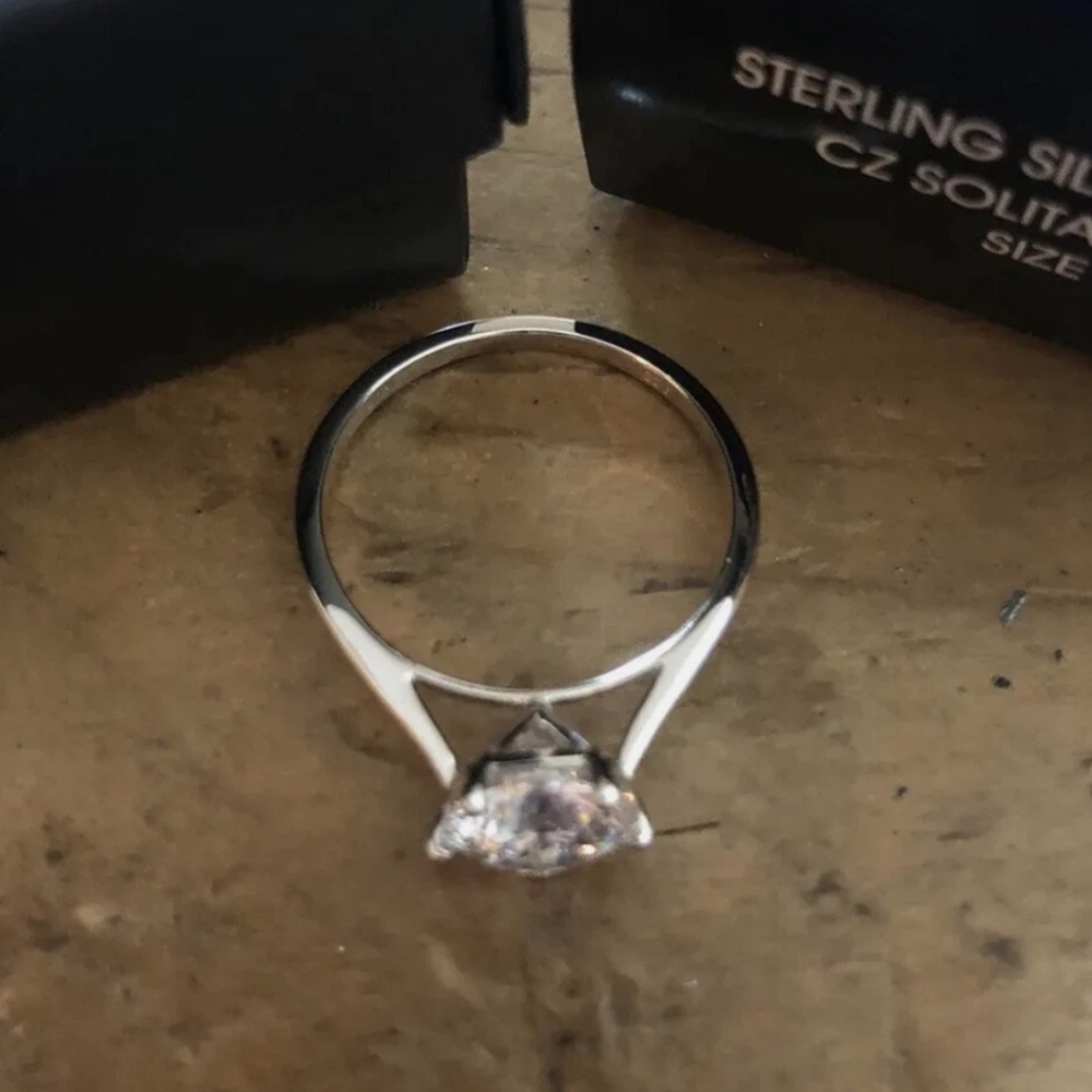 Sterling Silver Cz Solitaire Ring - image 2